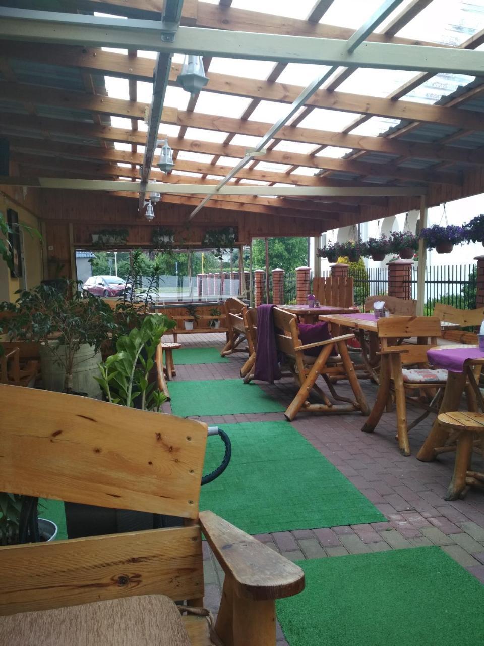Pensjonat I Restauracja U Zdzicha Rowy  Exterior foto